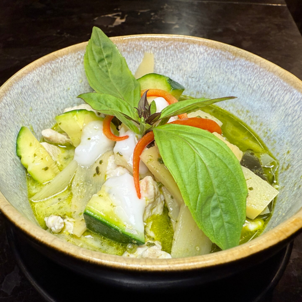 Curry vert de poulet fermier et lait de coco