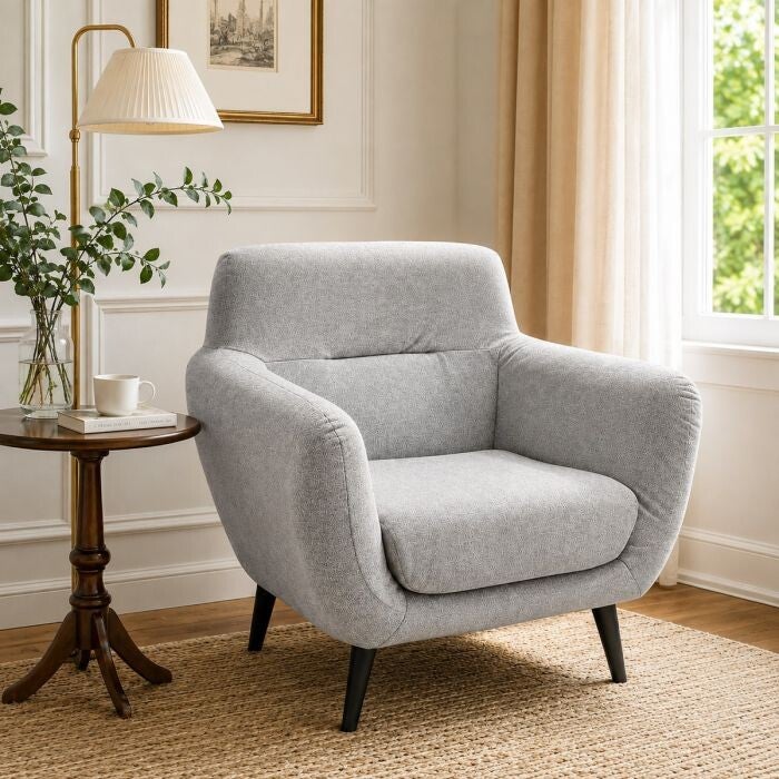 ARMCHAIR MODEL EMMA IN STOF CM 88X78 H. 87 LICHTGRIJS