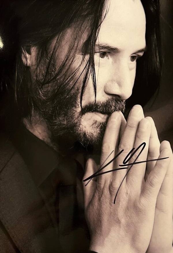 KEANUE REEVES - Matrix