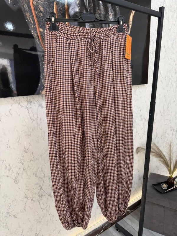 Pantalón ancho cuadros