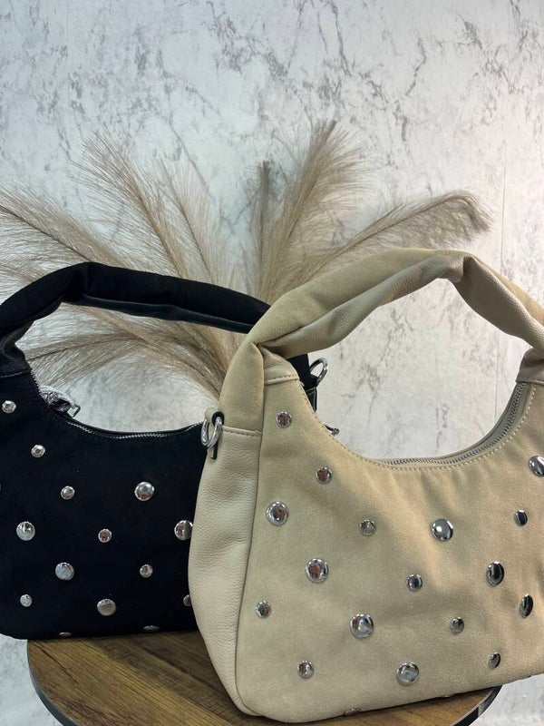 Bolso tachuelas