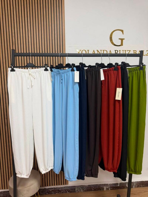 Pantalones anchos