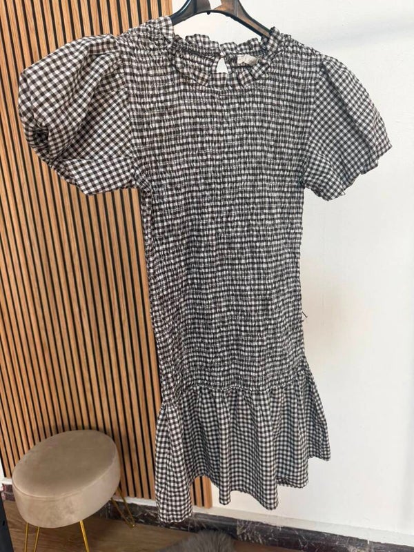 Vestido fruncido negro