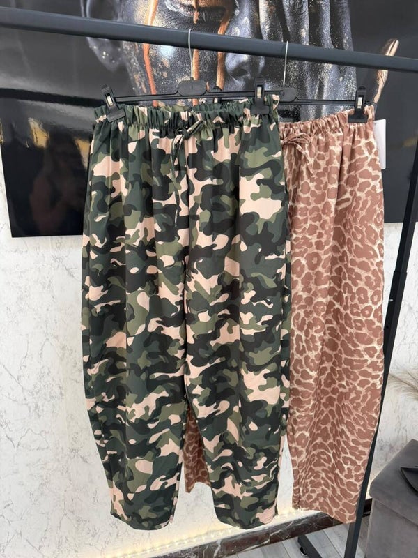 Pantalon militar o leopardo