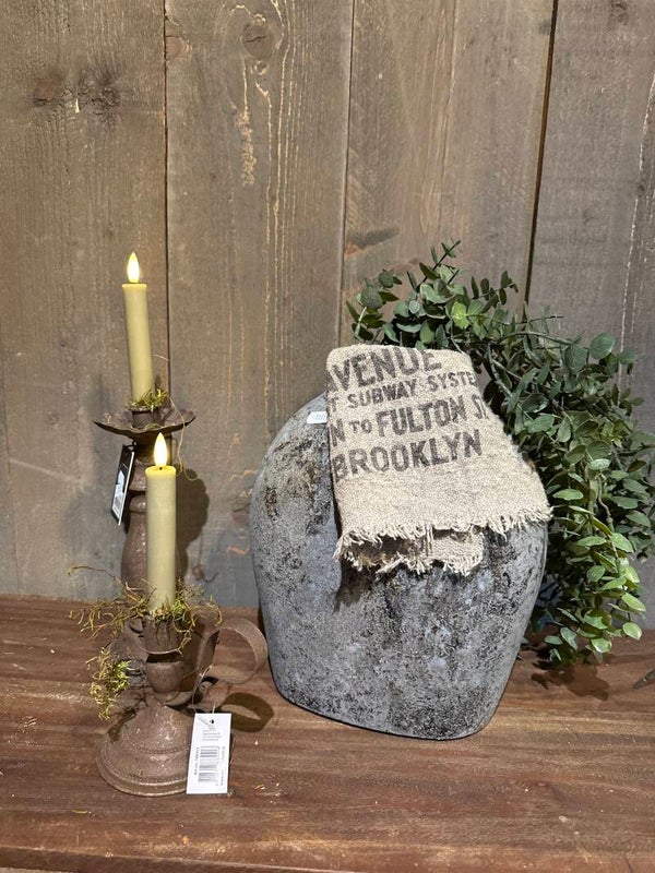 Stenen grijze ovale pot