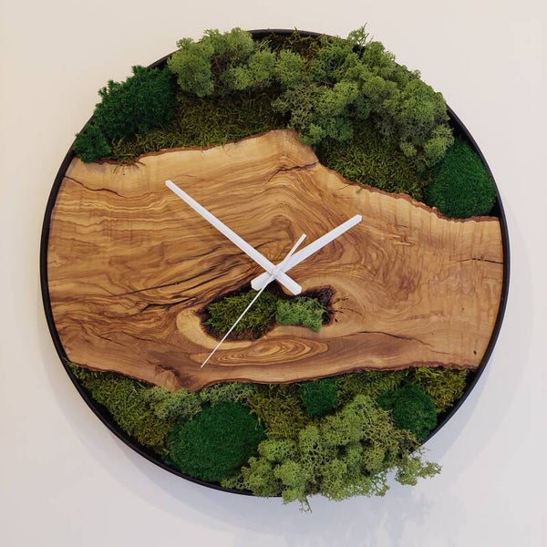 De mos klok 50cm, Olijf en mos, wit uurwerk