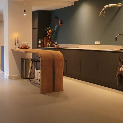 gebogen eiken eettafel