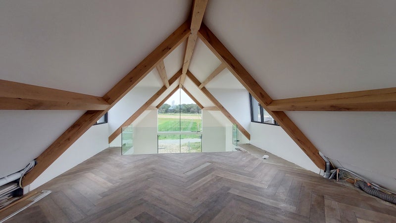 Massief eiken koven met natuurlijke uitstraling, op maat gemaakt