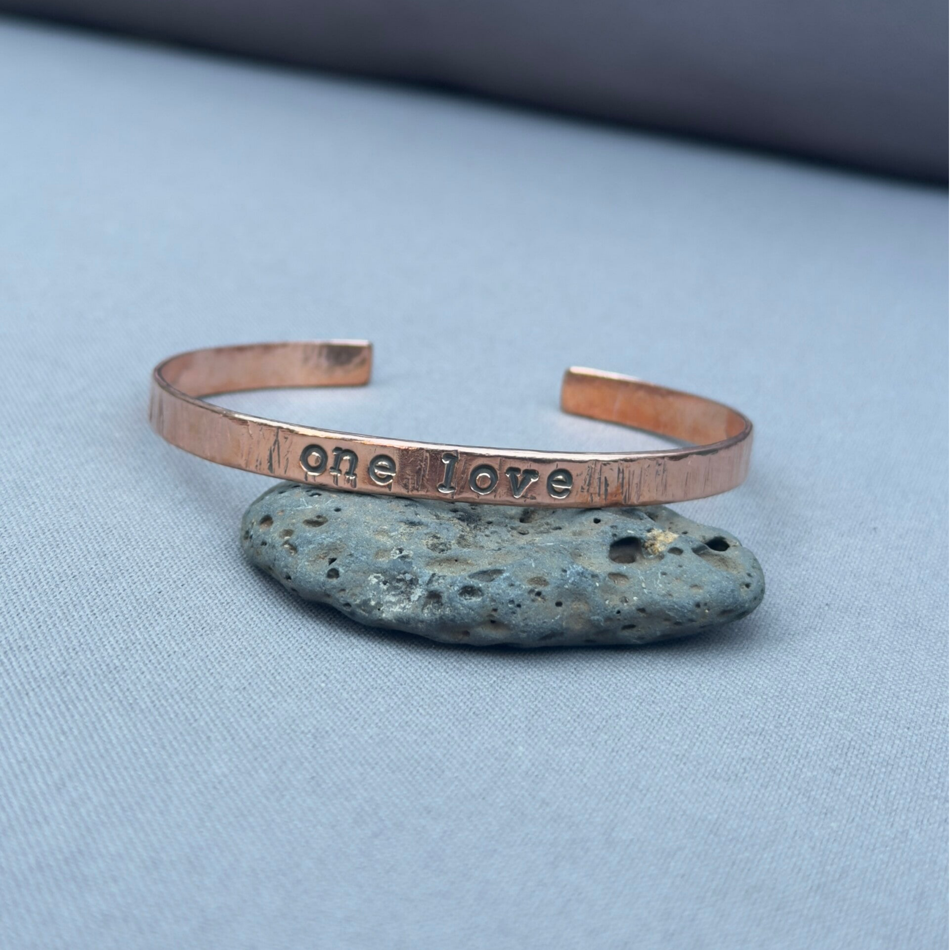 One Love - Hammered Hand Cuff - Copper - (17-19 cm)