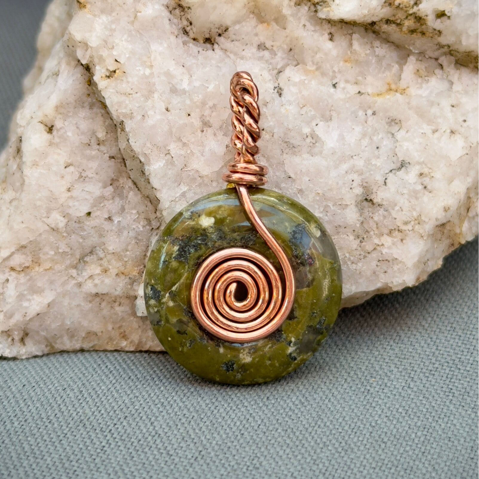 Spiral Pendant with Unakite (Copper) ca. 3 cm