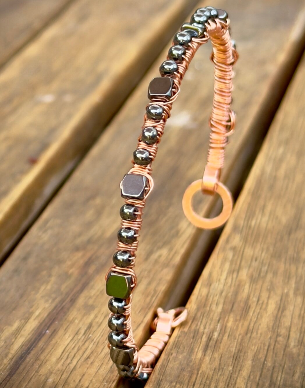 Copper Bracelet with Hematite (17 cm)