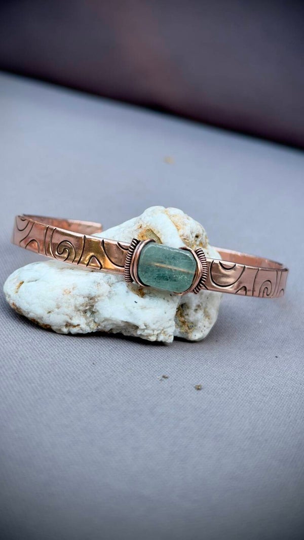 Ancient Pattern Copper Bracelet wit Aquamerine