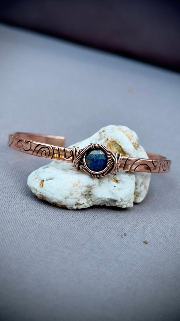 Ancient Pattern Copper Bracelet with Lapis Lazuli