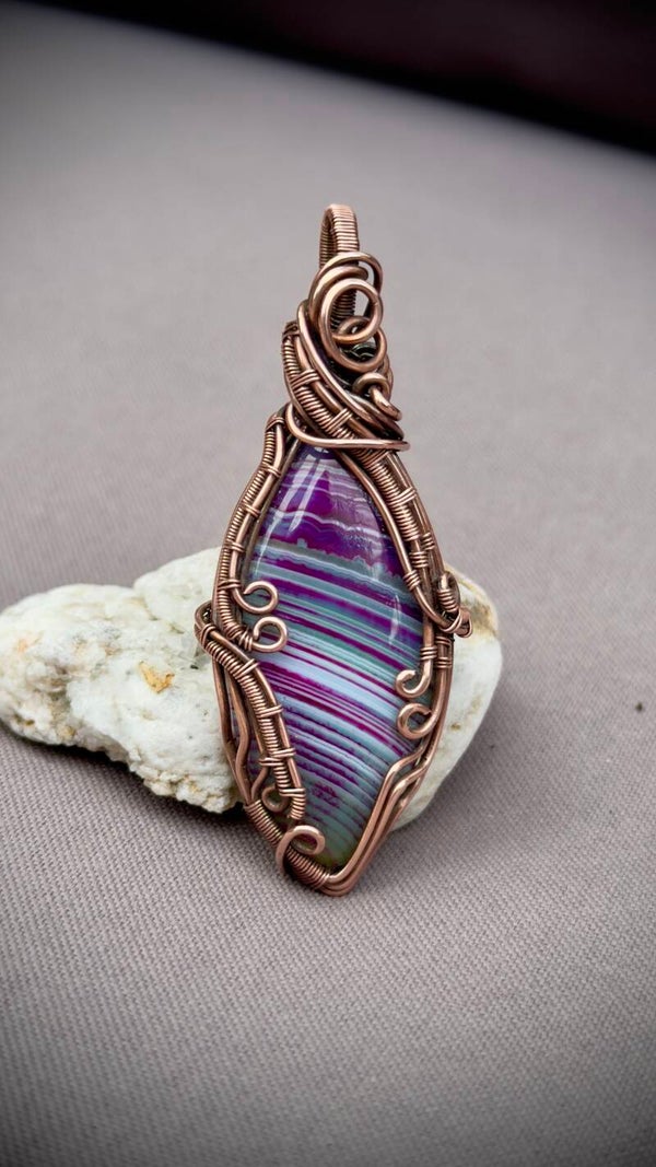 Pendant with Agate - Wire wrap ca 5 cm