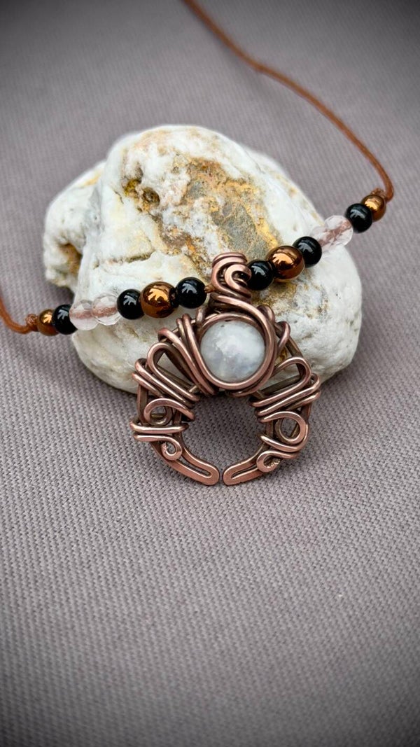 Lunula Necklace witch Moon Stone - Wire Wrap ca. 2 cm