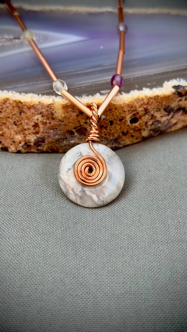 Spiral Necklace with Jasper (Copper) ca. 3 cm