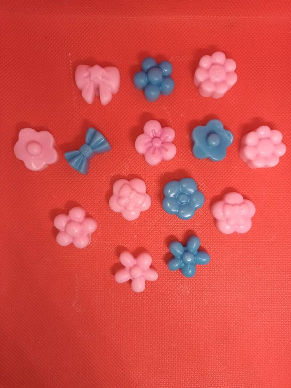 Fondant nœuds et fleurs