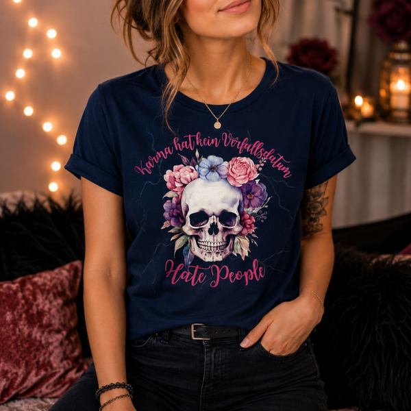 💀 Damen T-Shirt „Karma hat kein Verfallsdatum – Hate People“ – Größe L