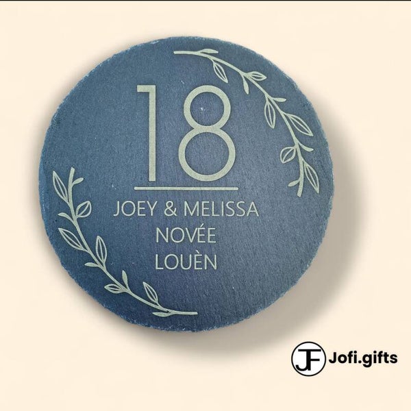 Leisteen, naambordje/huisnummer