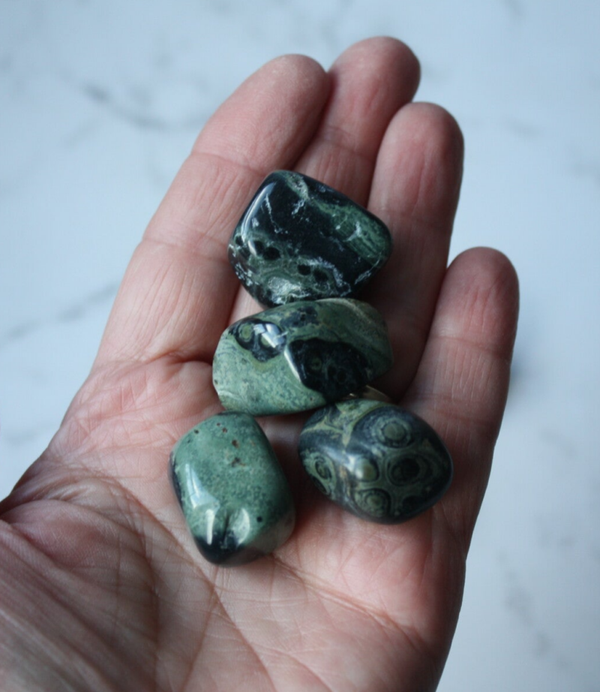 Kabamba jaspis trommelsteen