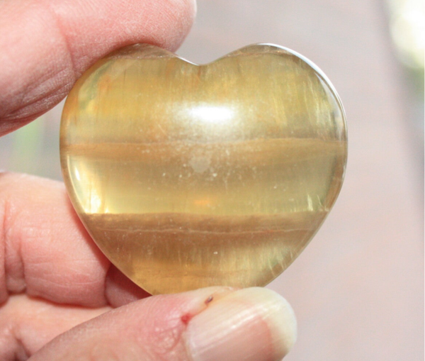 Geel fluoriet hartje 01