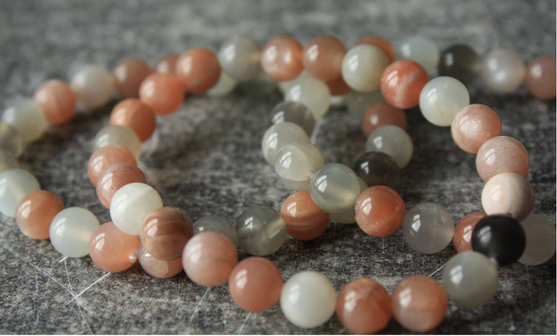 Maansteen powerbead 8 mm