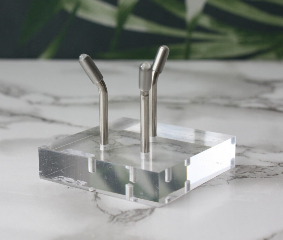 Acryl display, bolhouder