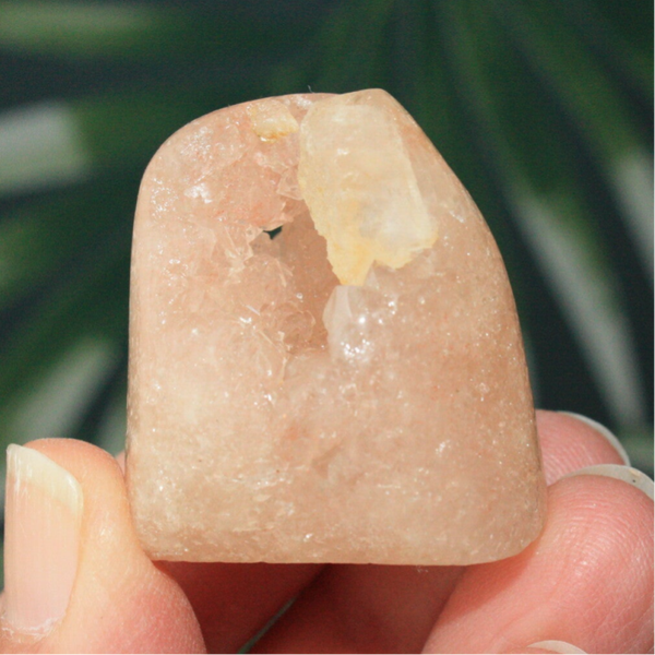 Roze amethist, chalcedoon freeform 15