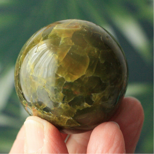 Groene opaal bol 02