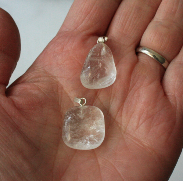 Bergkristal hangertje