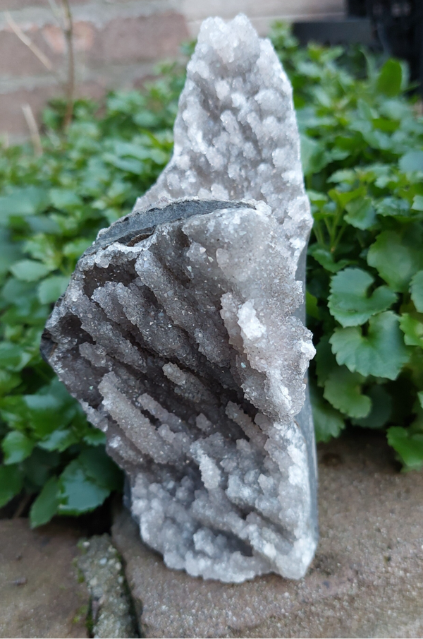 Amethist met stalactieten 01