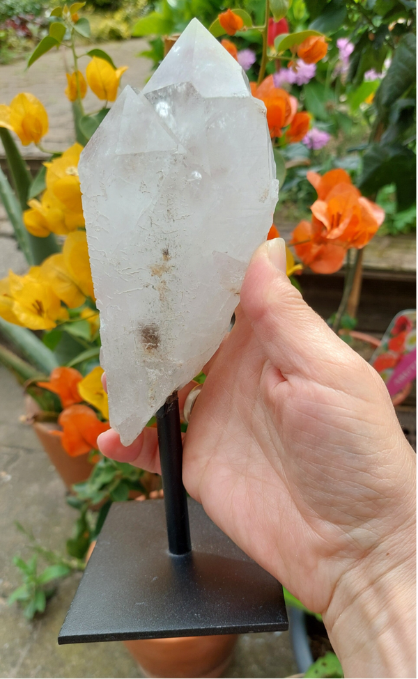 Bergkristal op standaard 02 (XL)