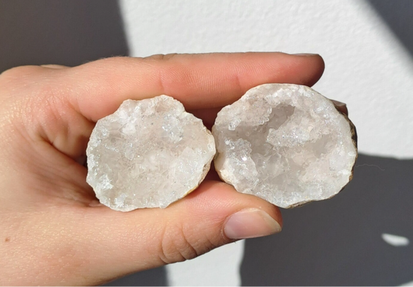 Bergkristal geode paartje (S)