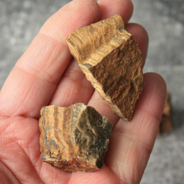 Tijgeroog ruw stukje