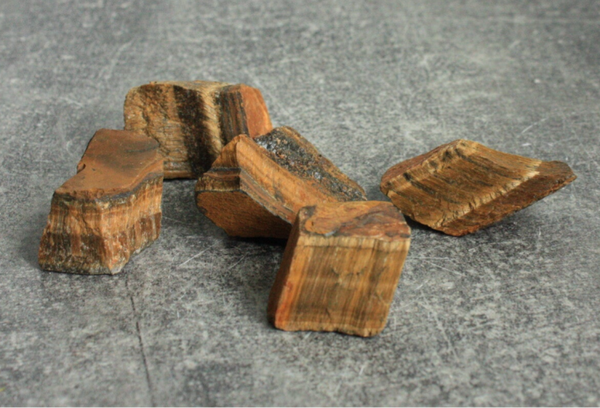 Tijgeroog ruw stukje