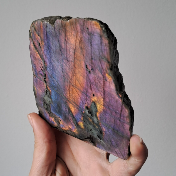 Labradoriet half gepolijst 09