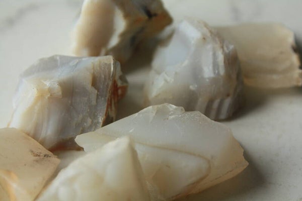 Witte opaal ruw