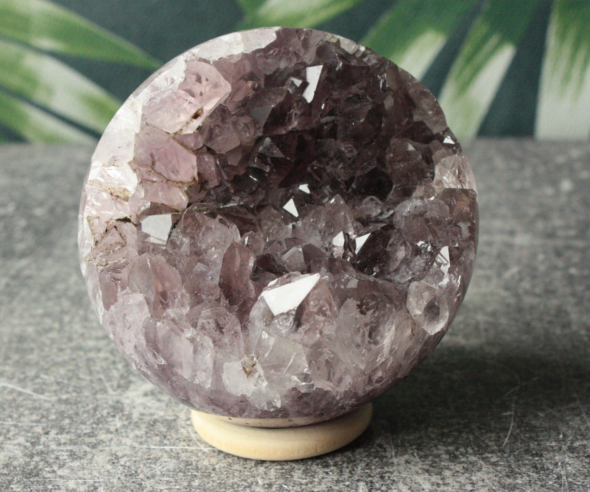 Amethist geode bol 01