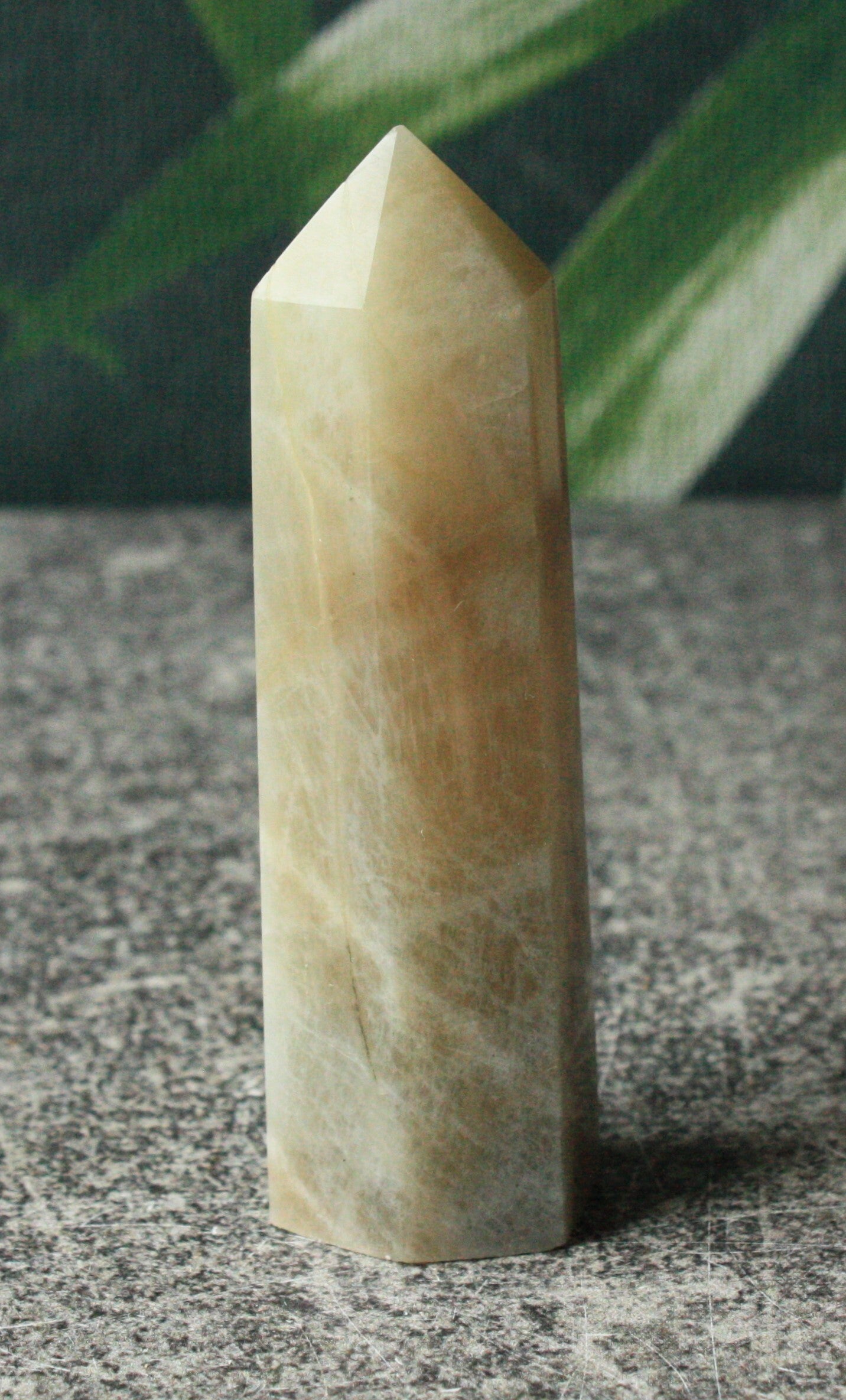 Groene maansteen toren 02