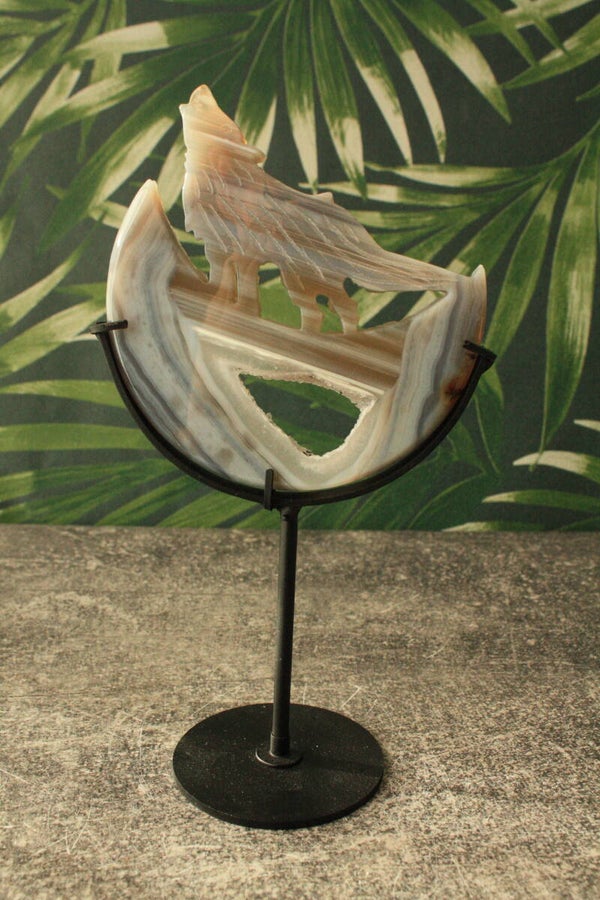 Agaat wolf op maan carving 02