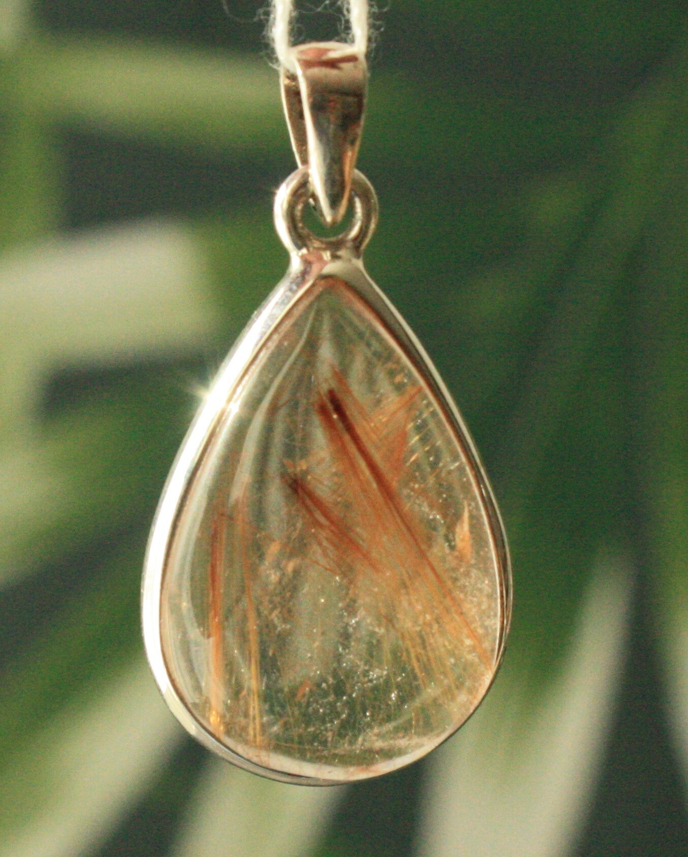 Zilveren rutielkwarts hangertje