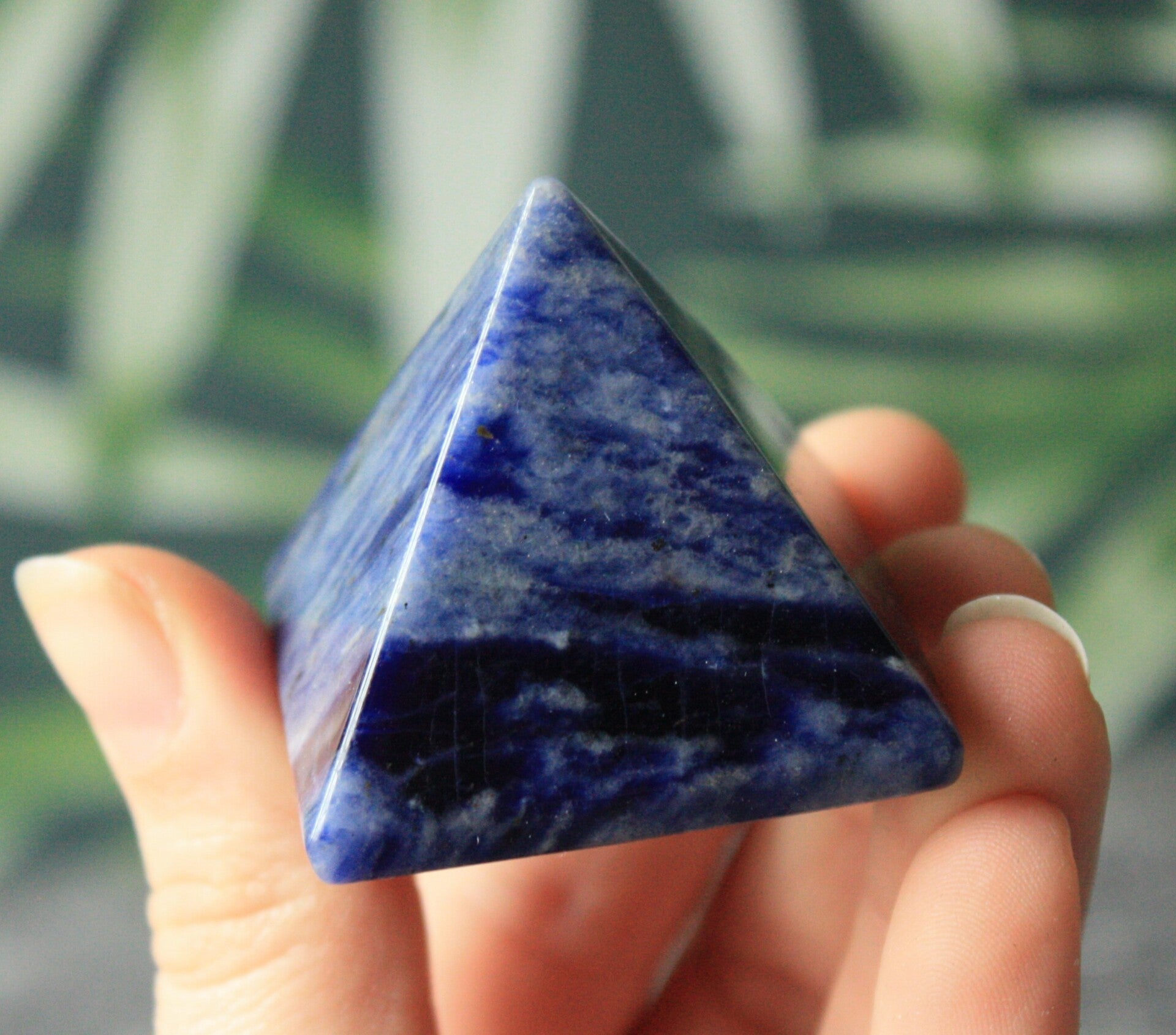 Sodaliet piramide 01