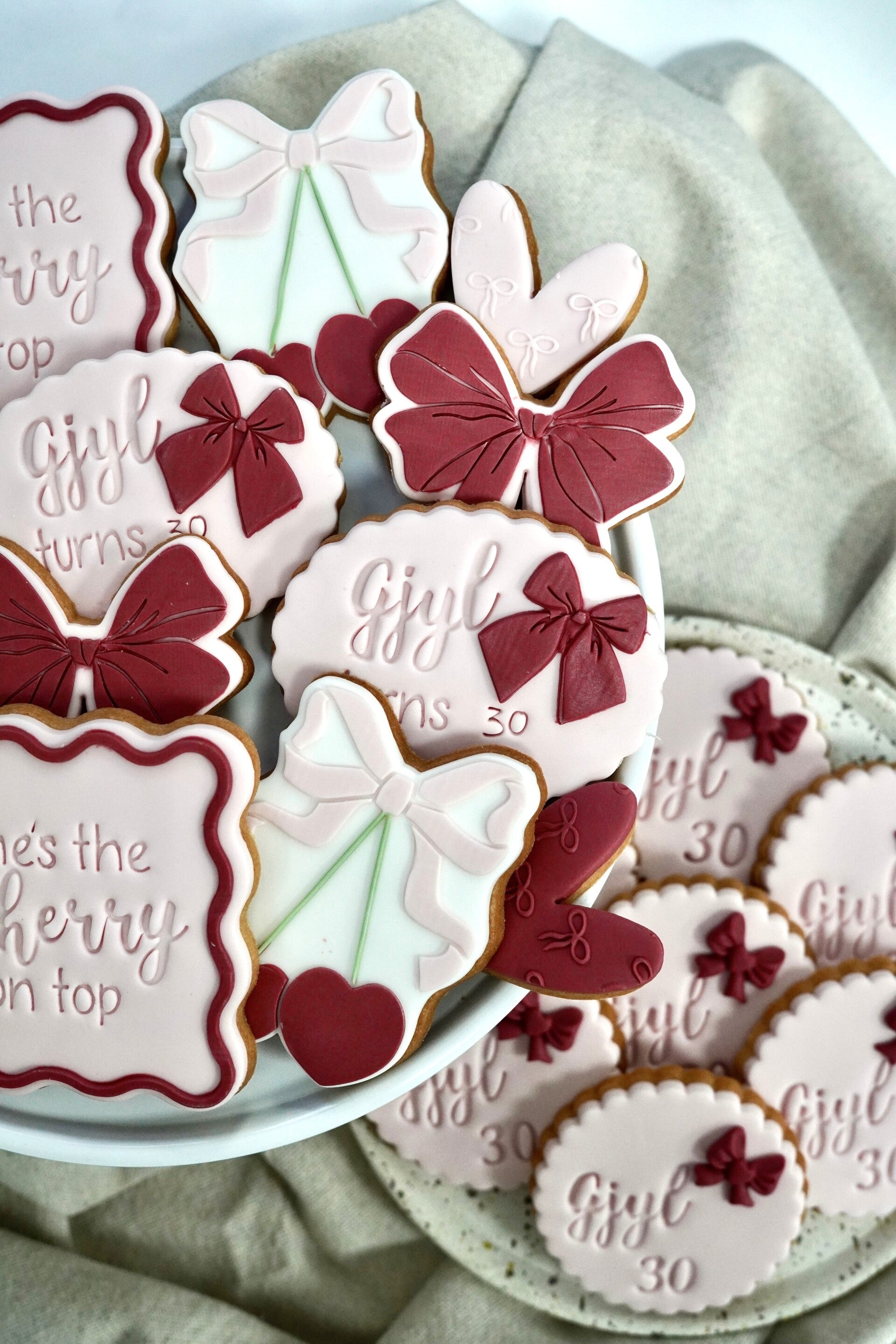 Cherry On Top Due Set