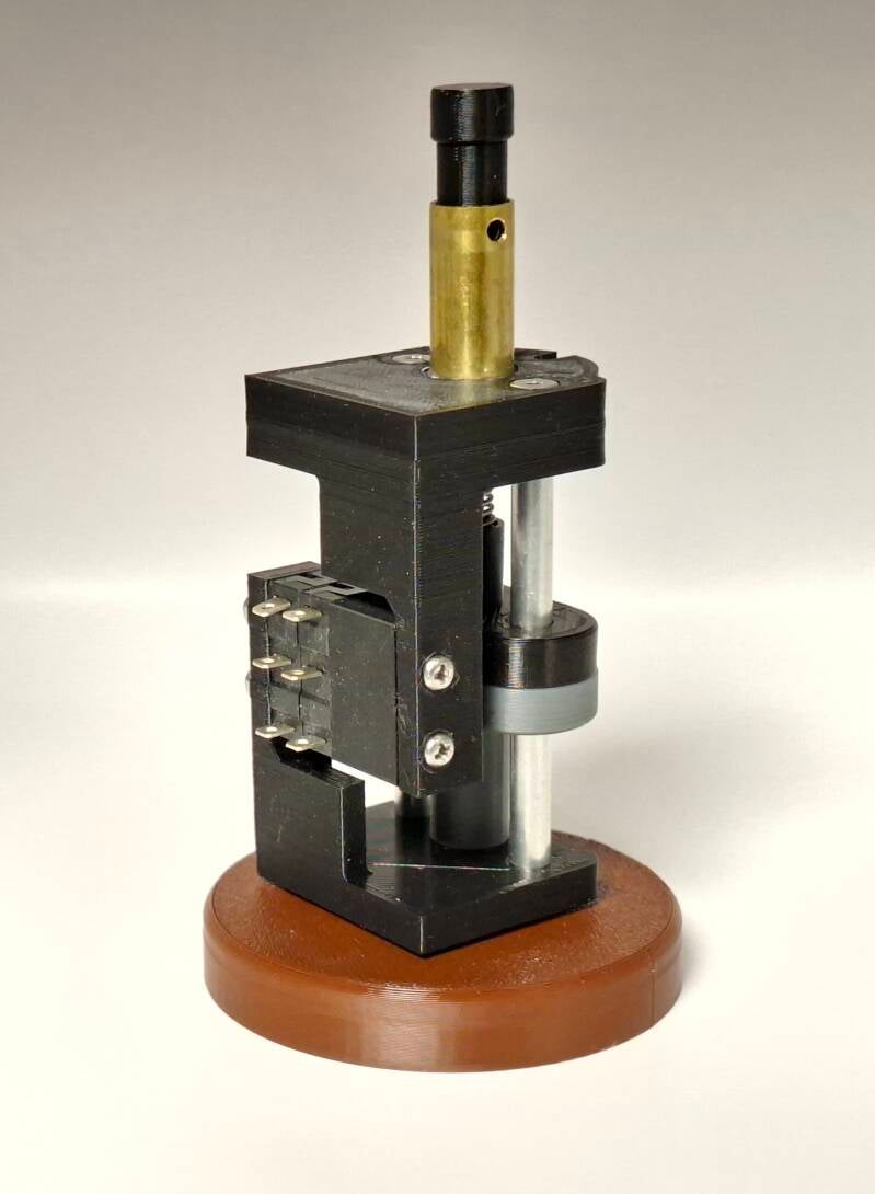 2c-standard.jpg