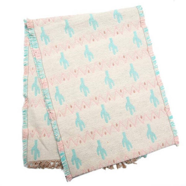 Cactus Bone Tablerunner 8050-0207-0072