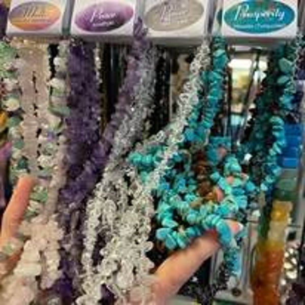 Chip Crystal Necklace