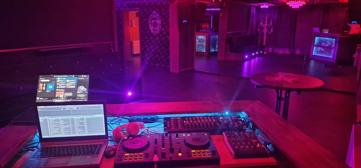 Paradise Club