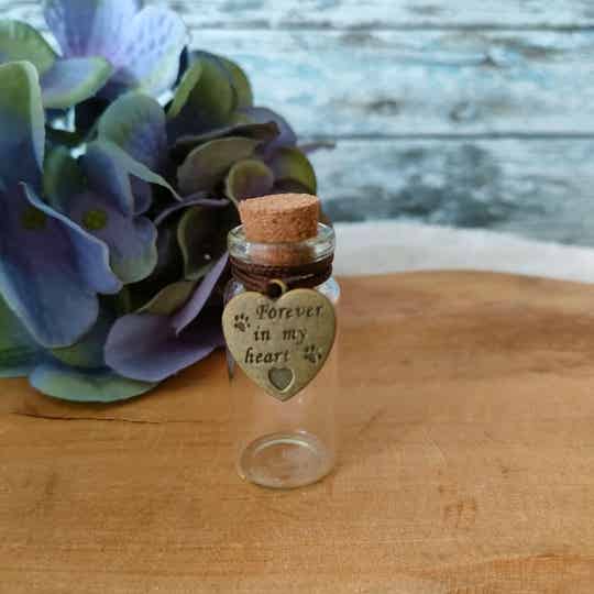 Gedenk flesje, forever in my heart, walnut brown