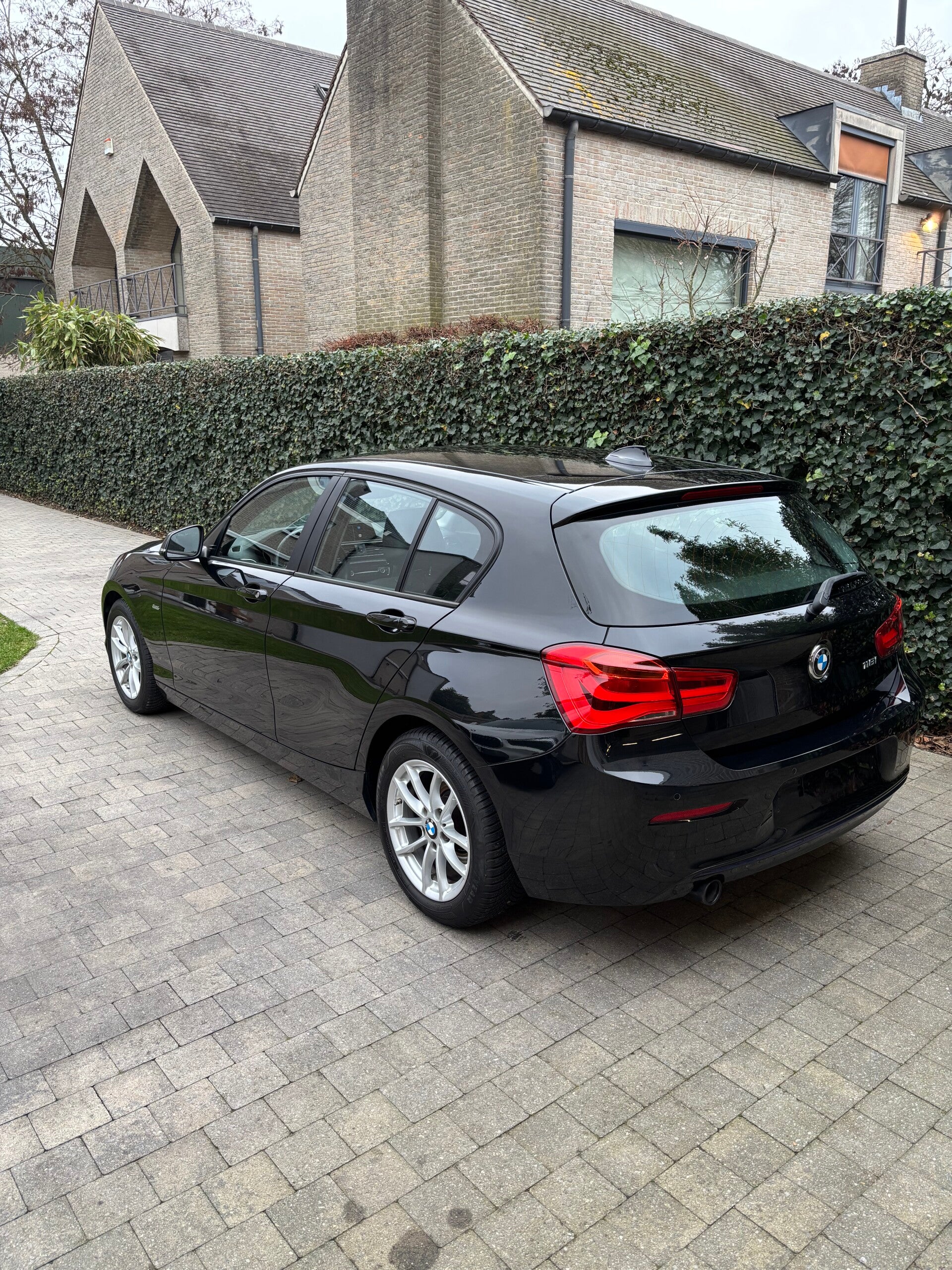 super glanzende auto