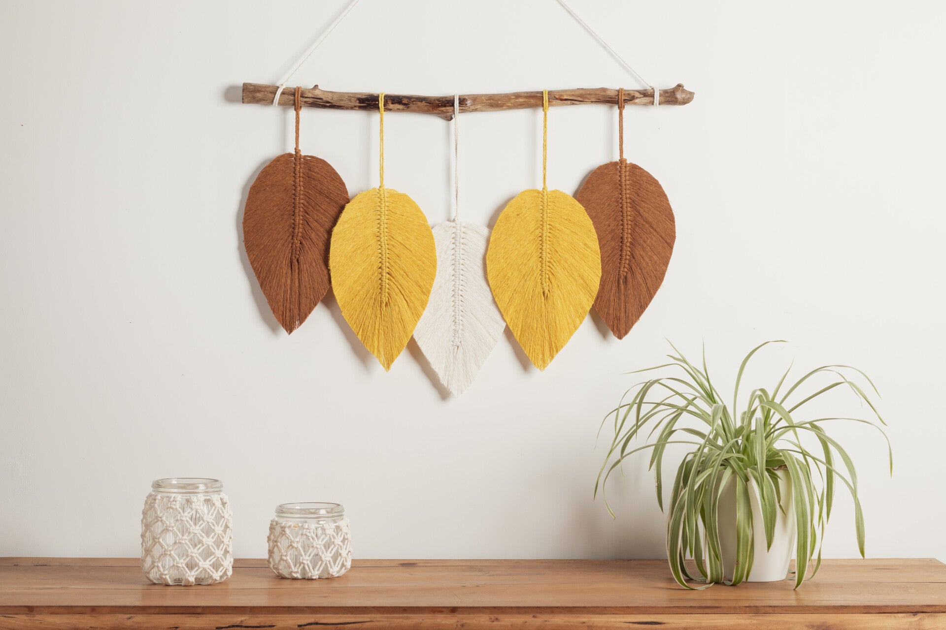 Suspension 5 feuilles macramé